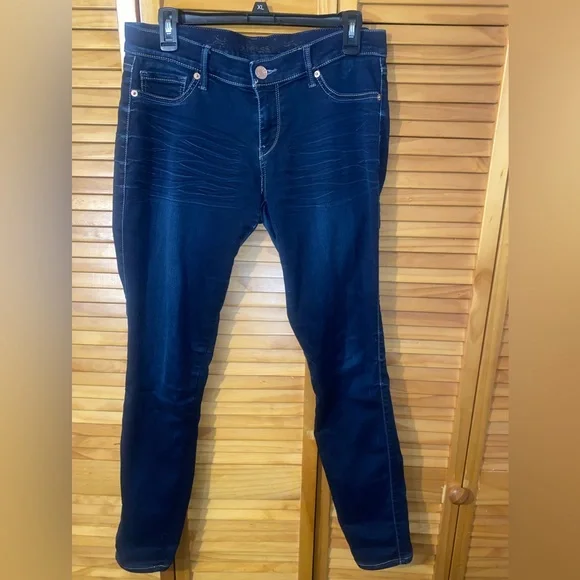 *3/$15* Express stretch skinny jeans 10 - Picture 4 of 6